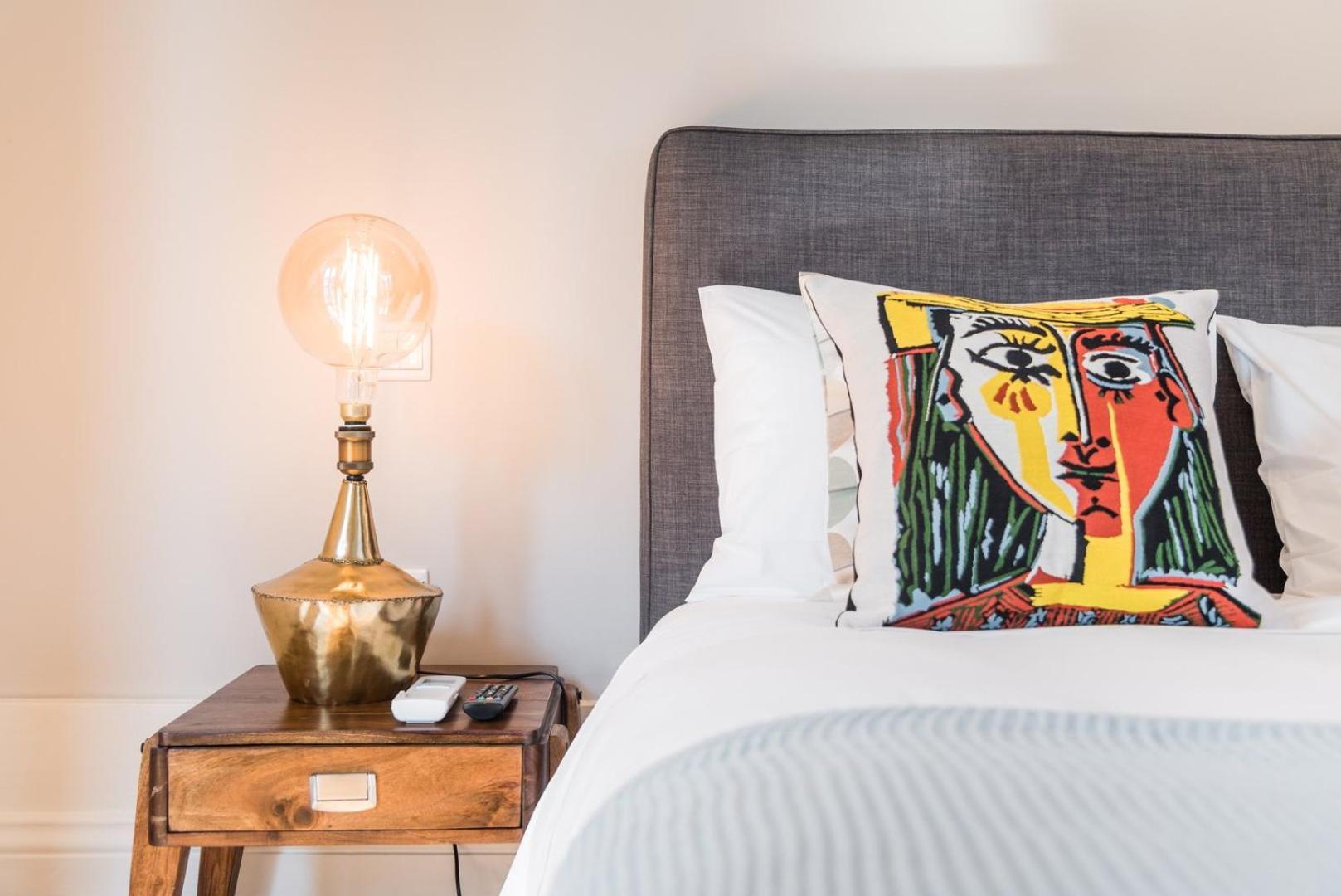 Guestready - Chic Retreat In The Heart Of Porto Apartment Exterior photo